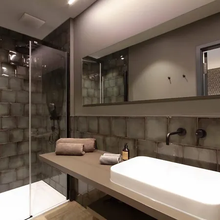 By Hopfenschlingel 호텔